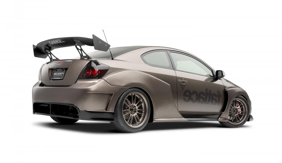  Scion tC by Mark Arcenal 2008 года  (фото 4 из 6)